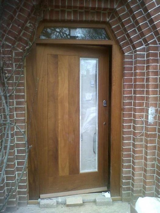 Dveře pro letní rezidence dřevěné: verze