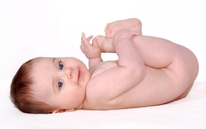Jak vyčistit hubici pro novorozené dítě nebo první toaletní drobky