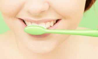 Jaké jsou páry: profylaxe a léčba nemocí ústní dutiny